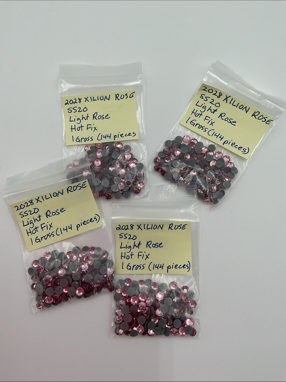 Swarovski • Color: Light Rose, 2028 XILION Rose Hotfix Rhinestones